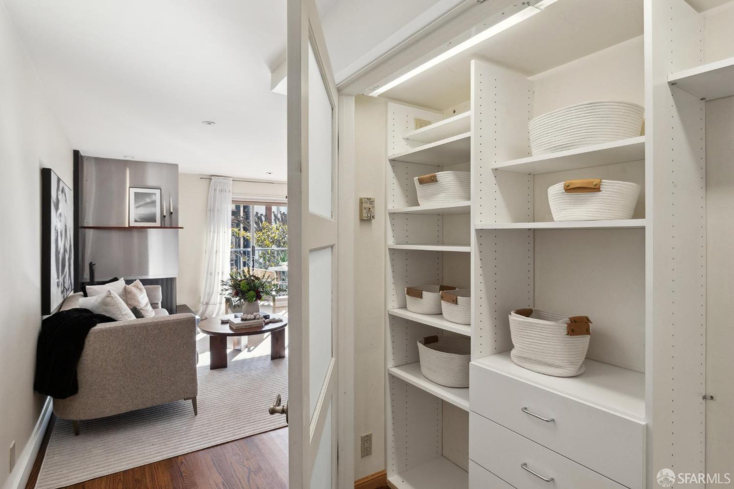 2410 Pacific Avenue # 3