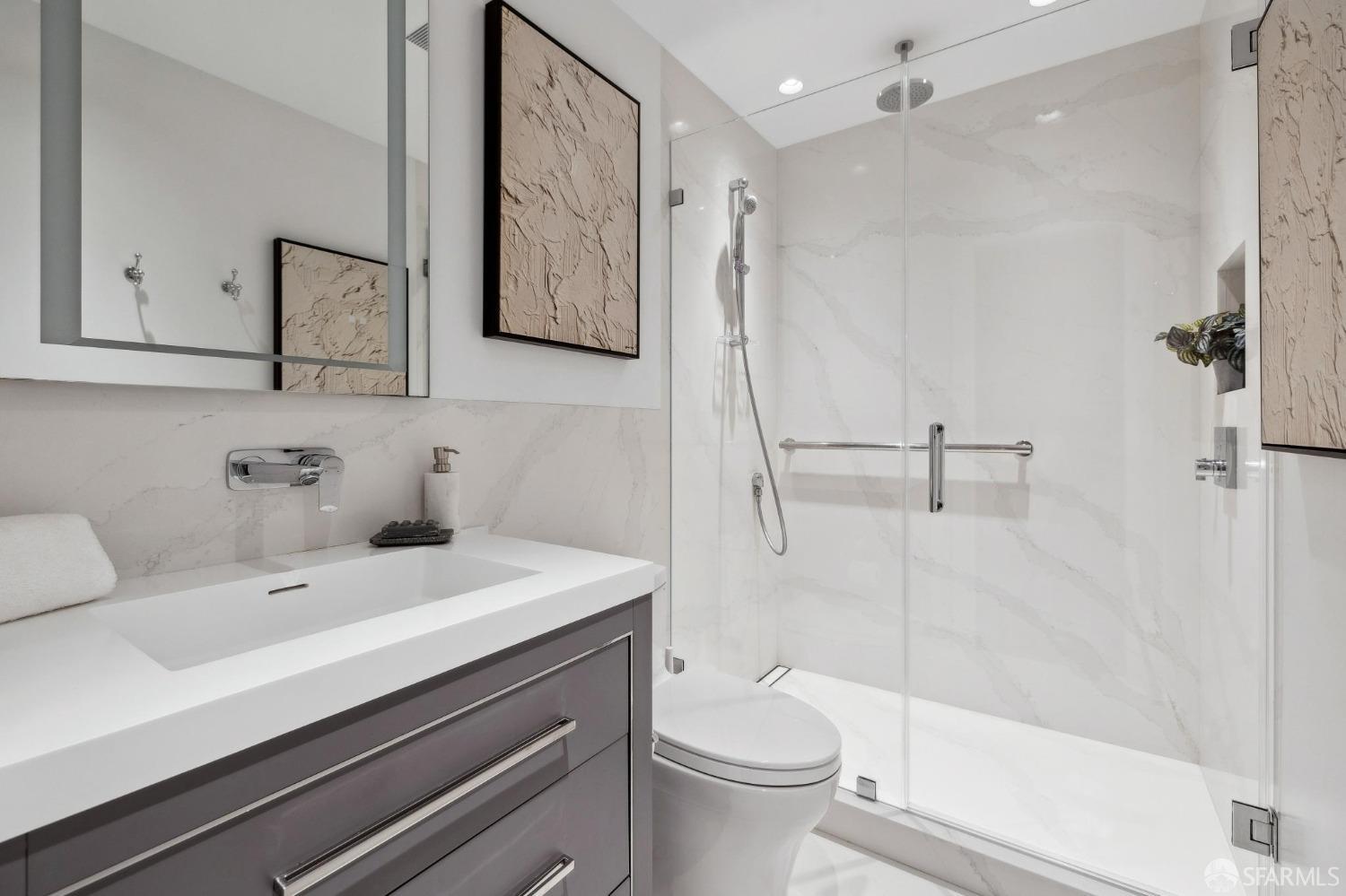 2410 Pacific Avenue # 3