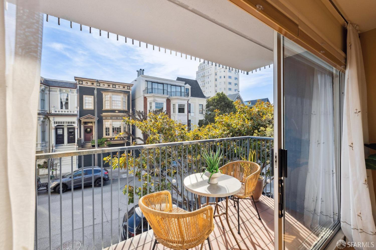 2410 Pacific Avenue # 3