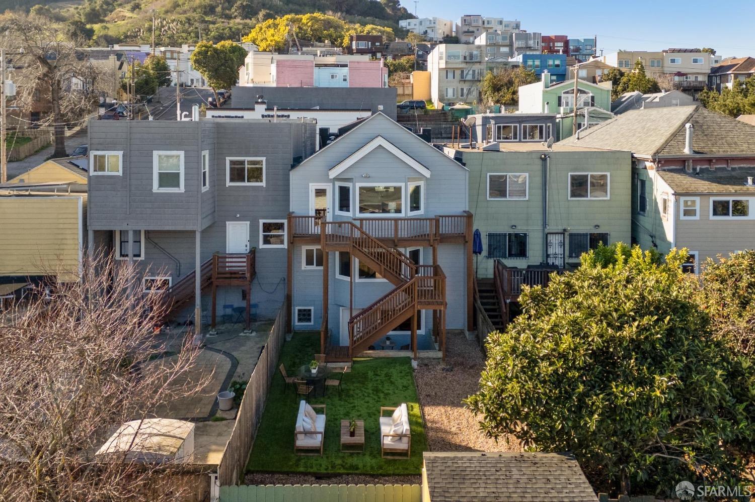 1010 Ingerson Avenue