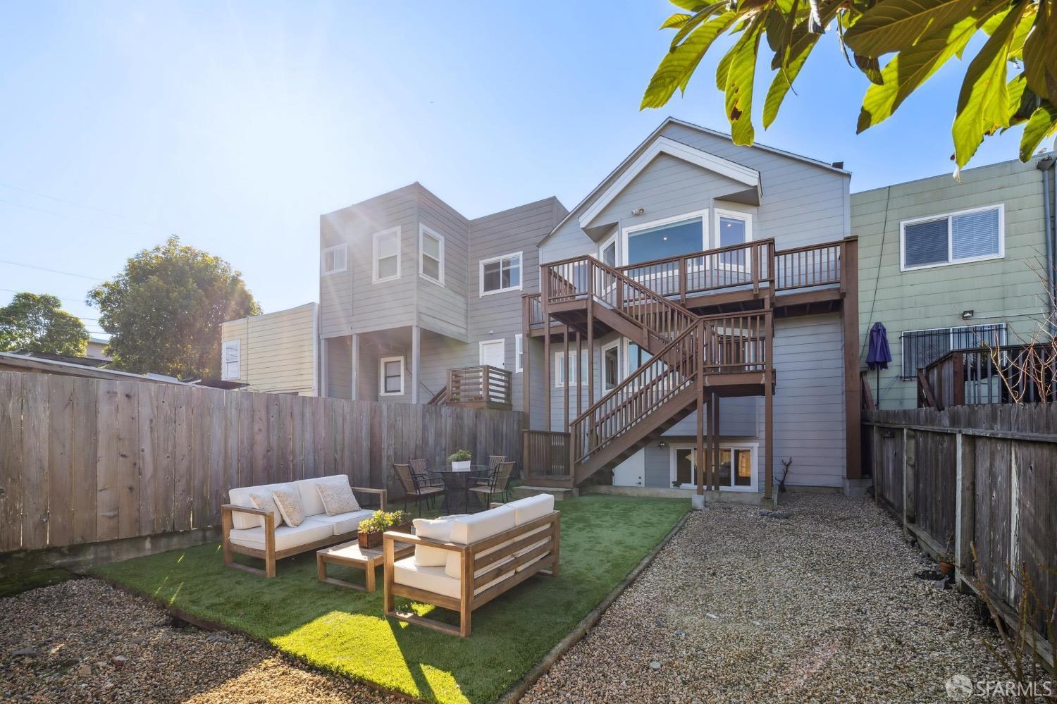 1010 Ingerson Avenue
