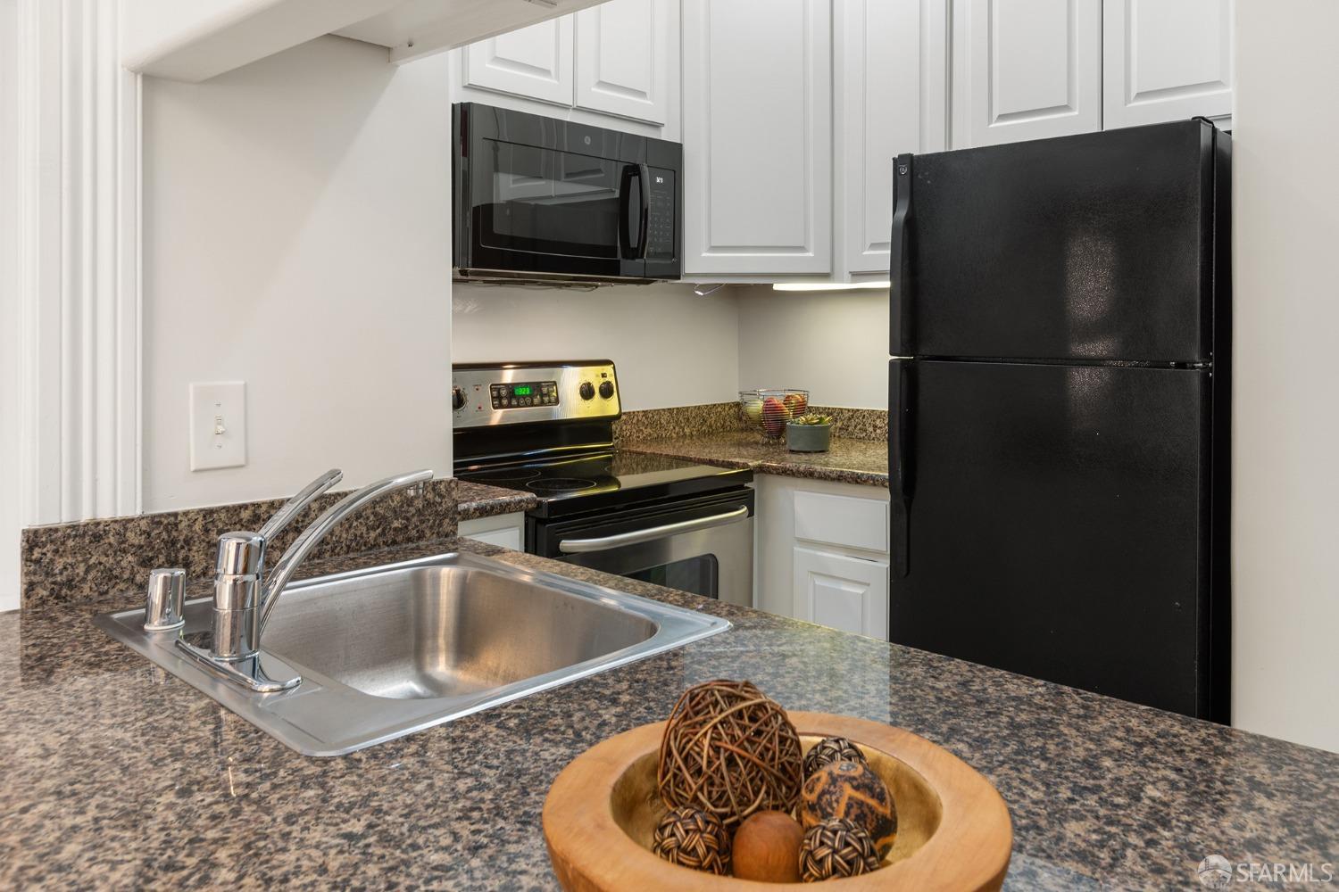 1800 Turk Street # 103