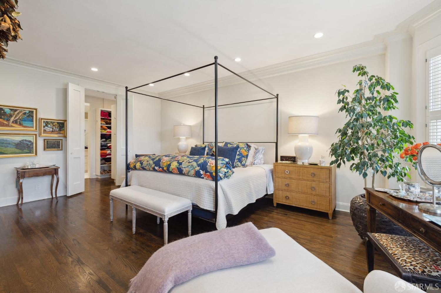 2121 Broadway Street # 3