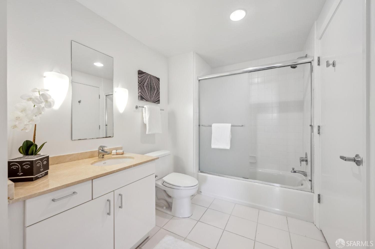 451 Kansas Street # 547