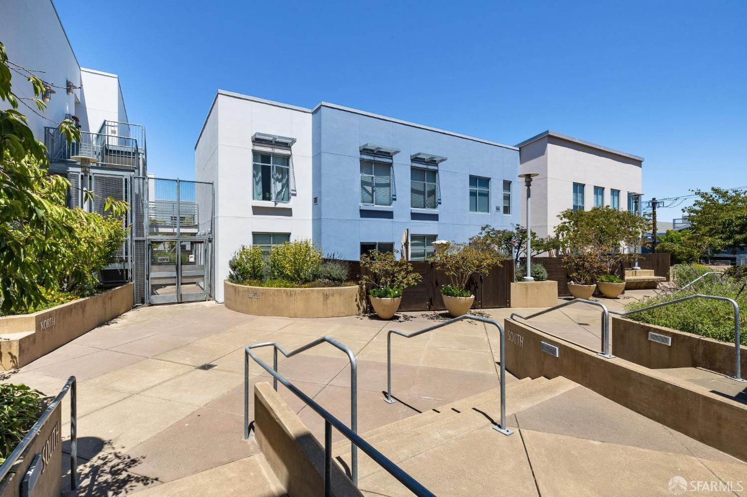 451 Kansas Street # 547