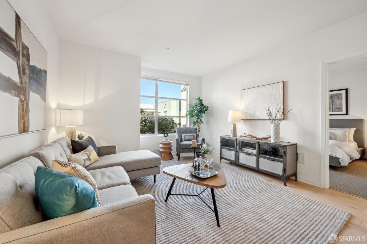 451 Kansas Street # 547