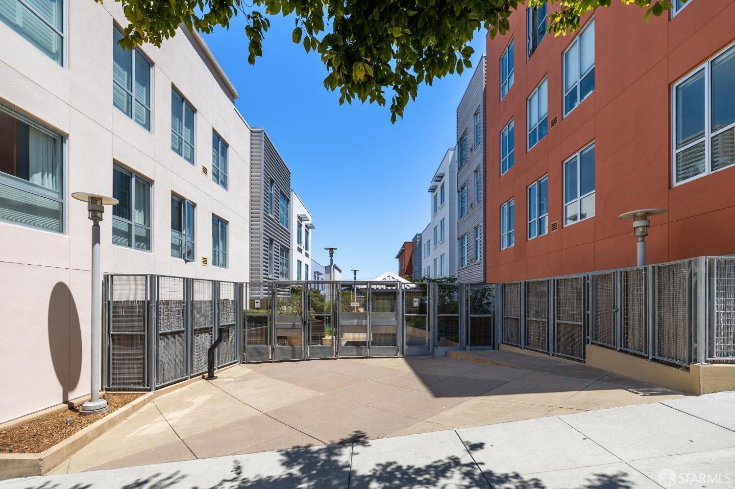 451 Kansas Street # 547