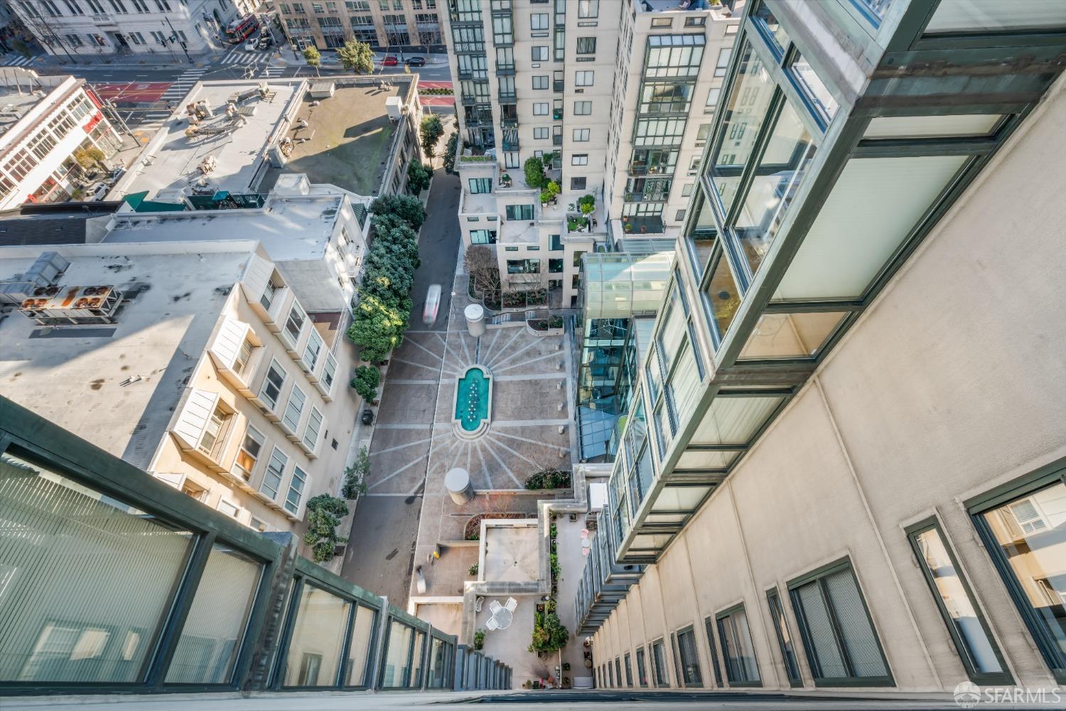 1 Daniel Burnham Court # 1412