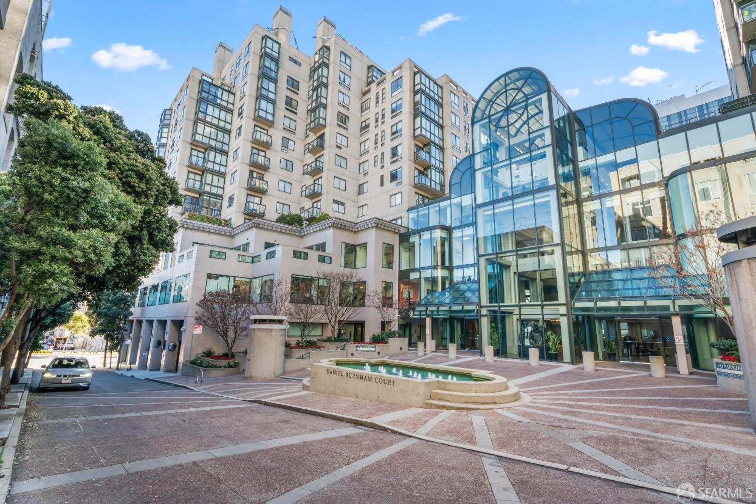 1 Daniel Burnham Court # 1412