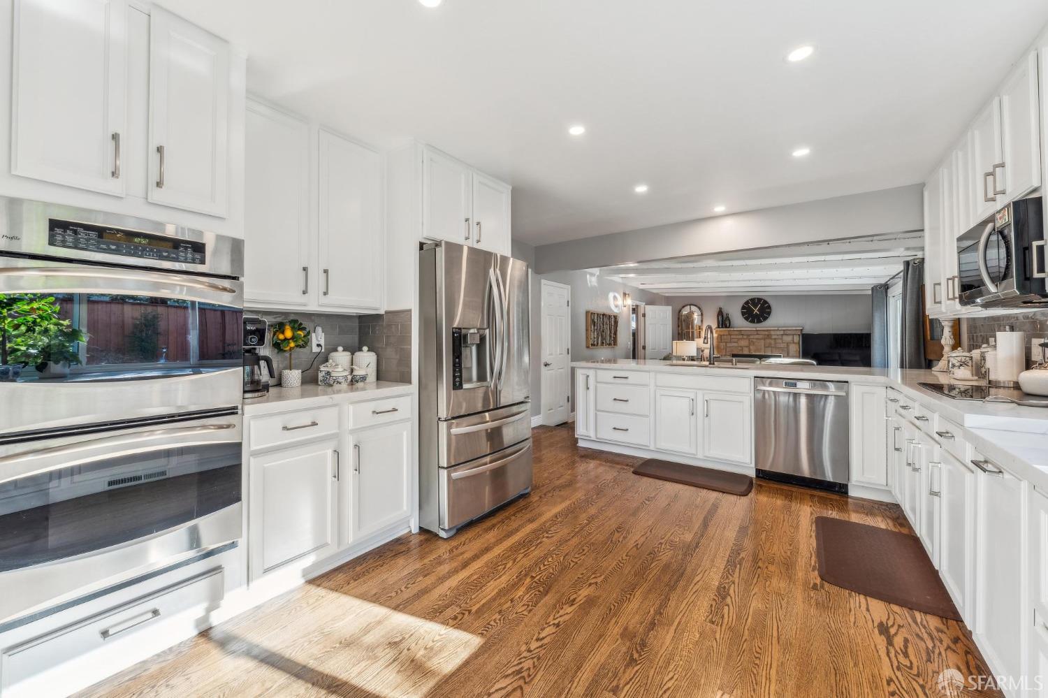5172 Paul Scarlet Drive