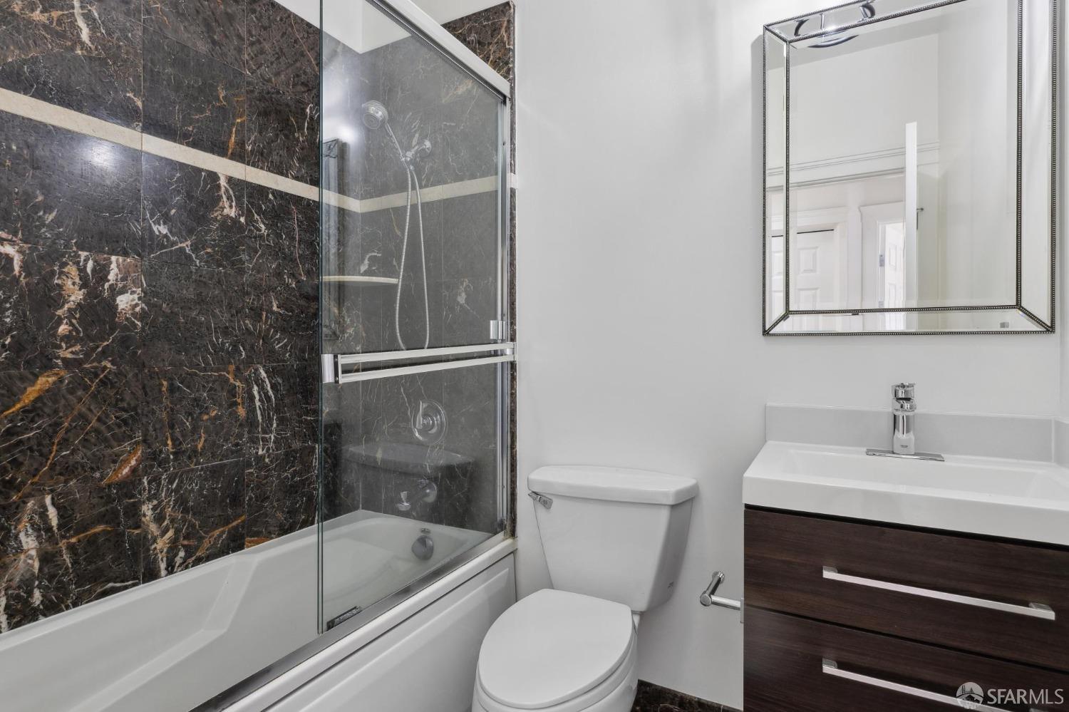 199 Tiffany Avenue # 211