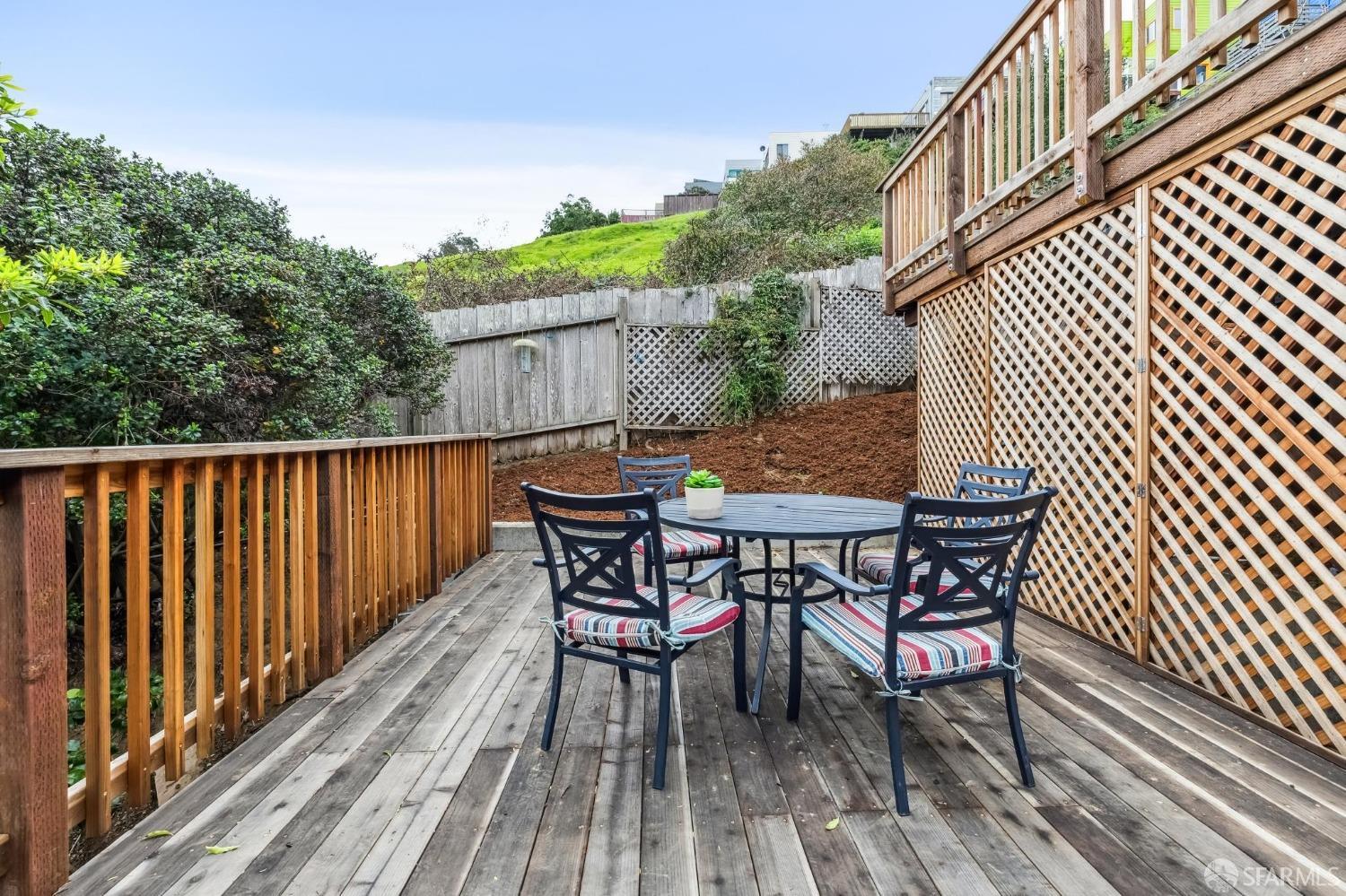 1919 Quesada Avenue
