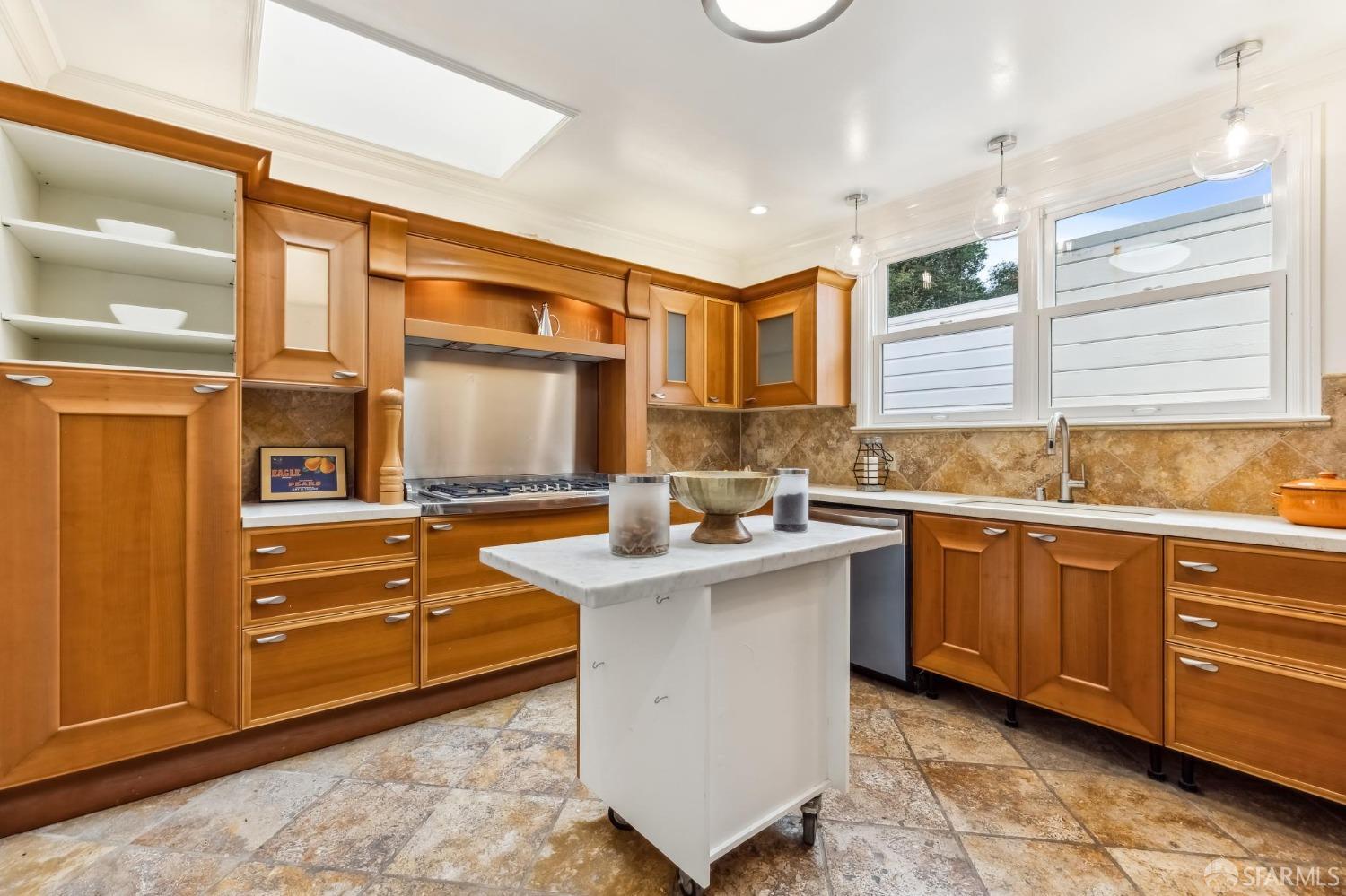 1919 Quesada Avenue