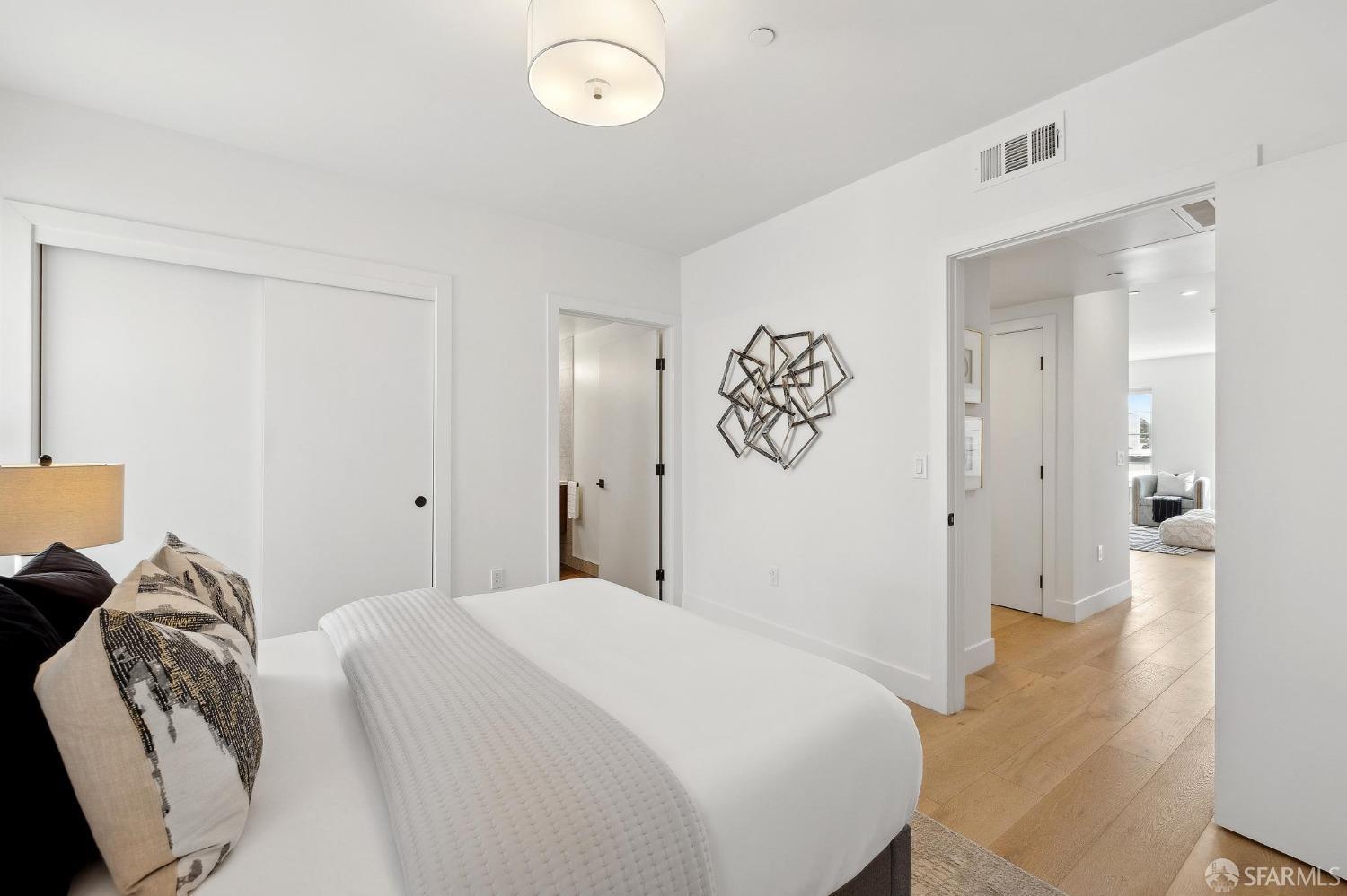 369 18th Avenue # 404