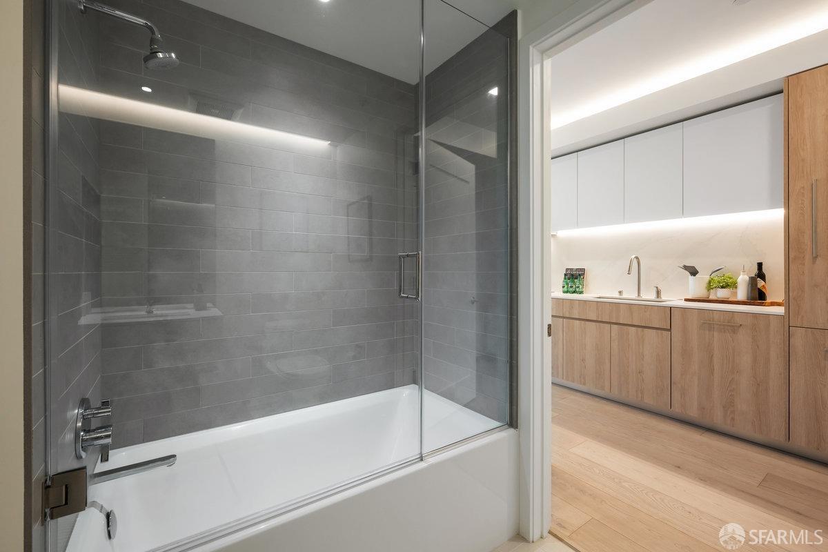 2238 Market Street # 308