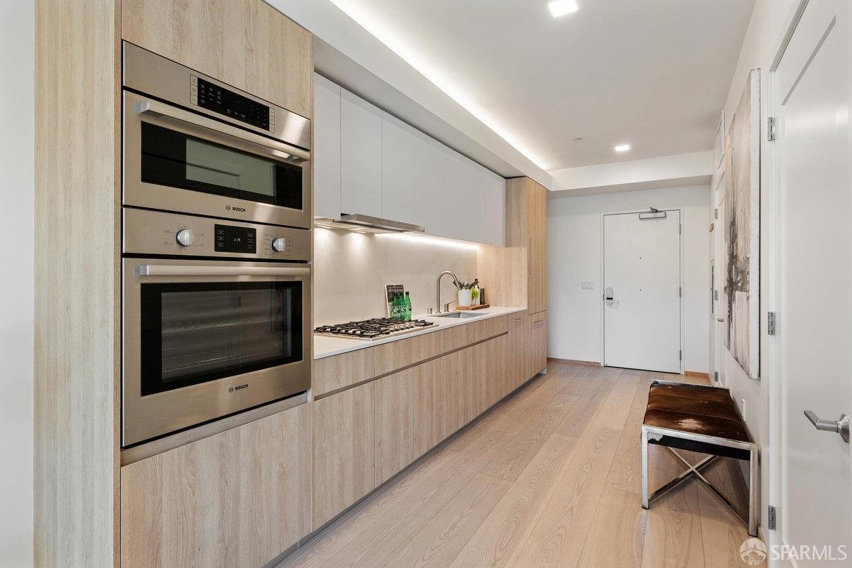 2238 Market Street # 308
