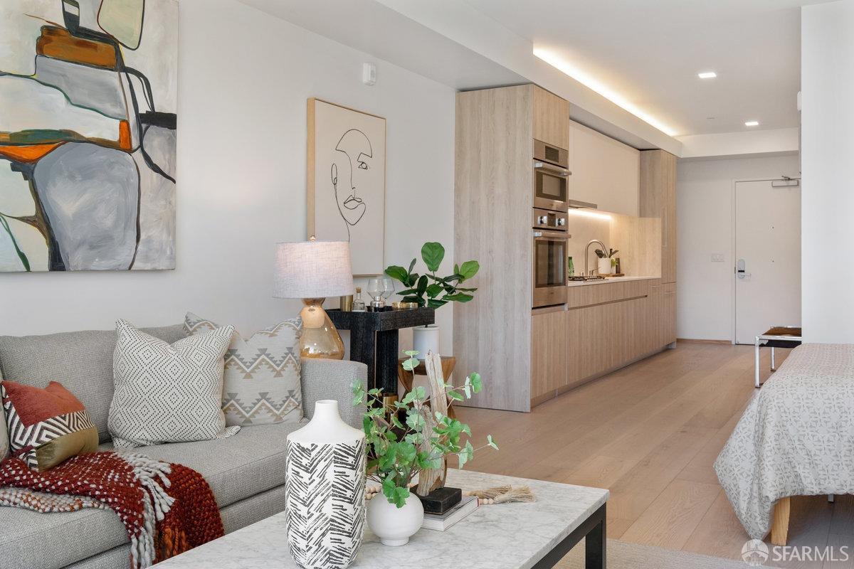 2238 Market Street # 308