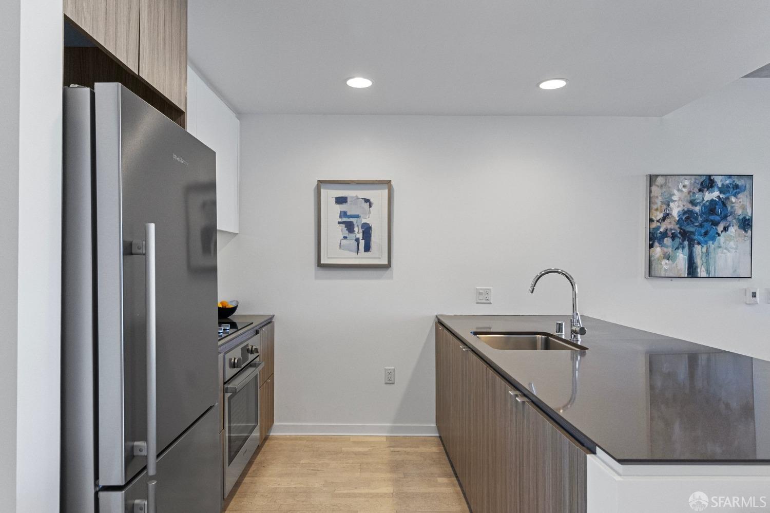 45 Bartlett Street # 607