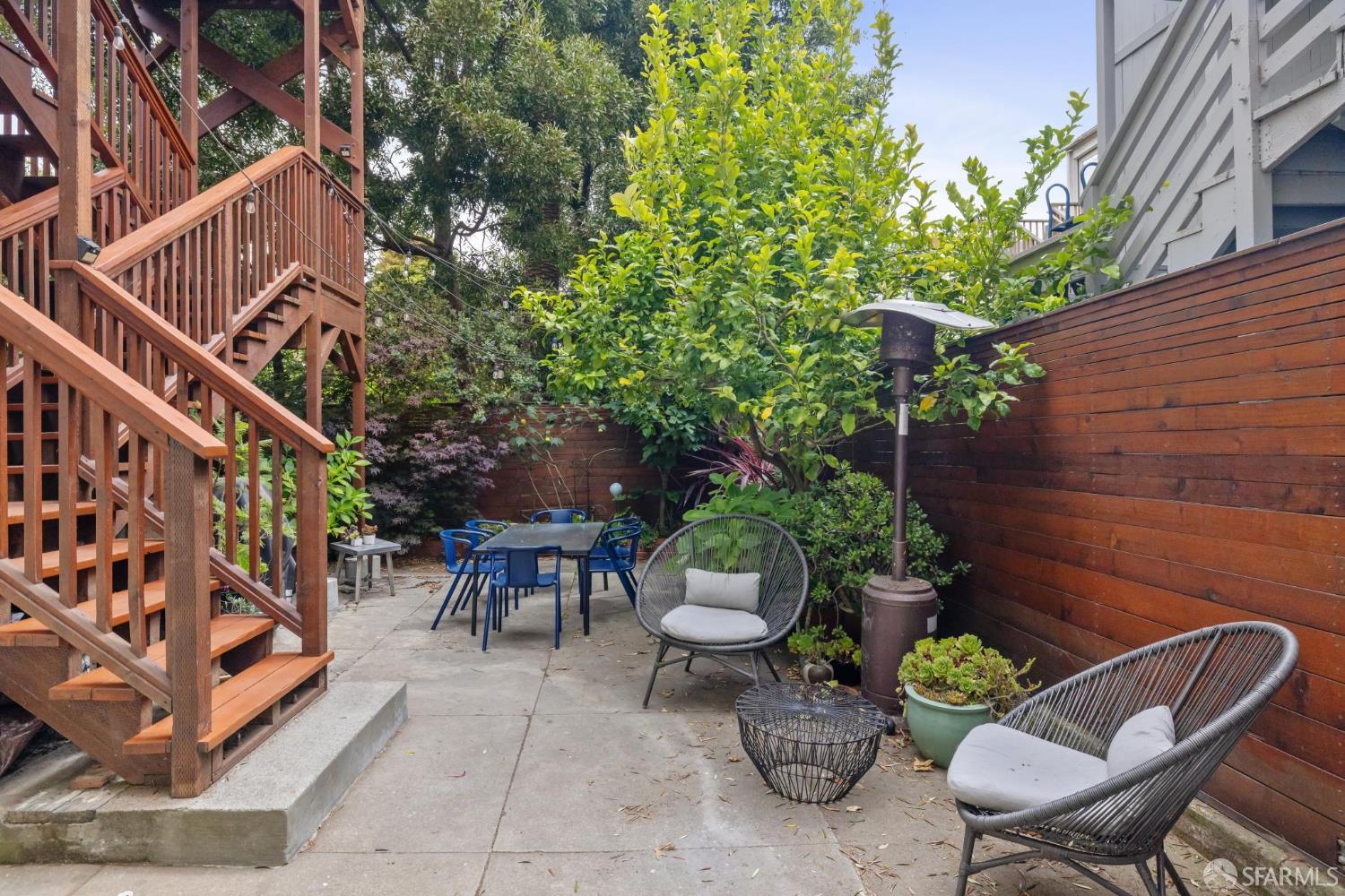 726 Lyon Street