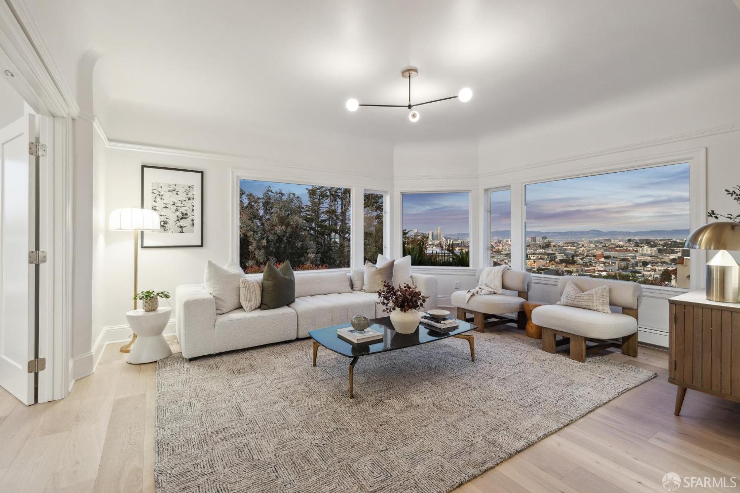 2 Fair Oaks Street # 4