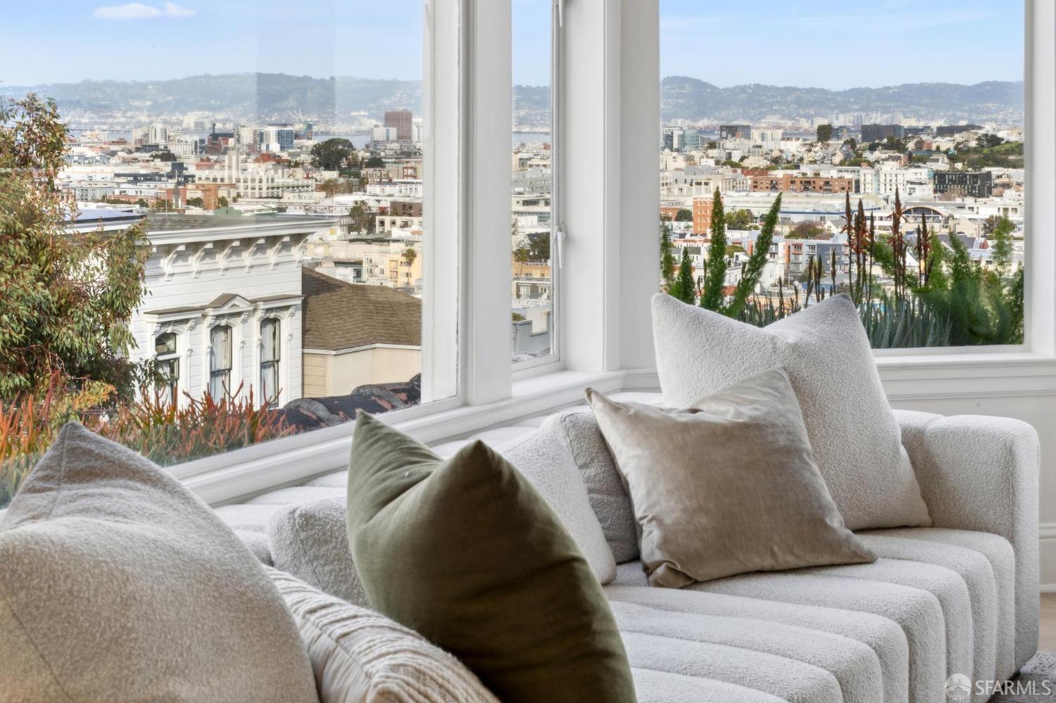 2 Fair Oaks Street # 4