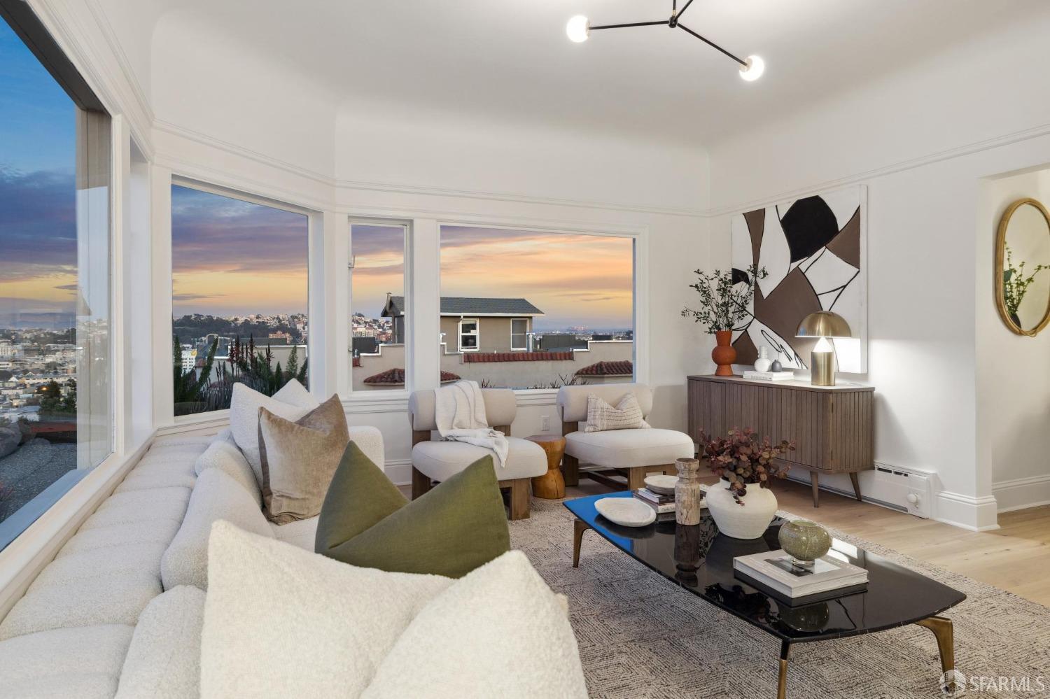 2 Fair Oaks Street # 4