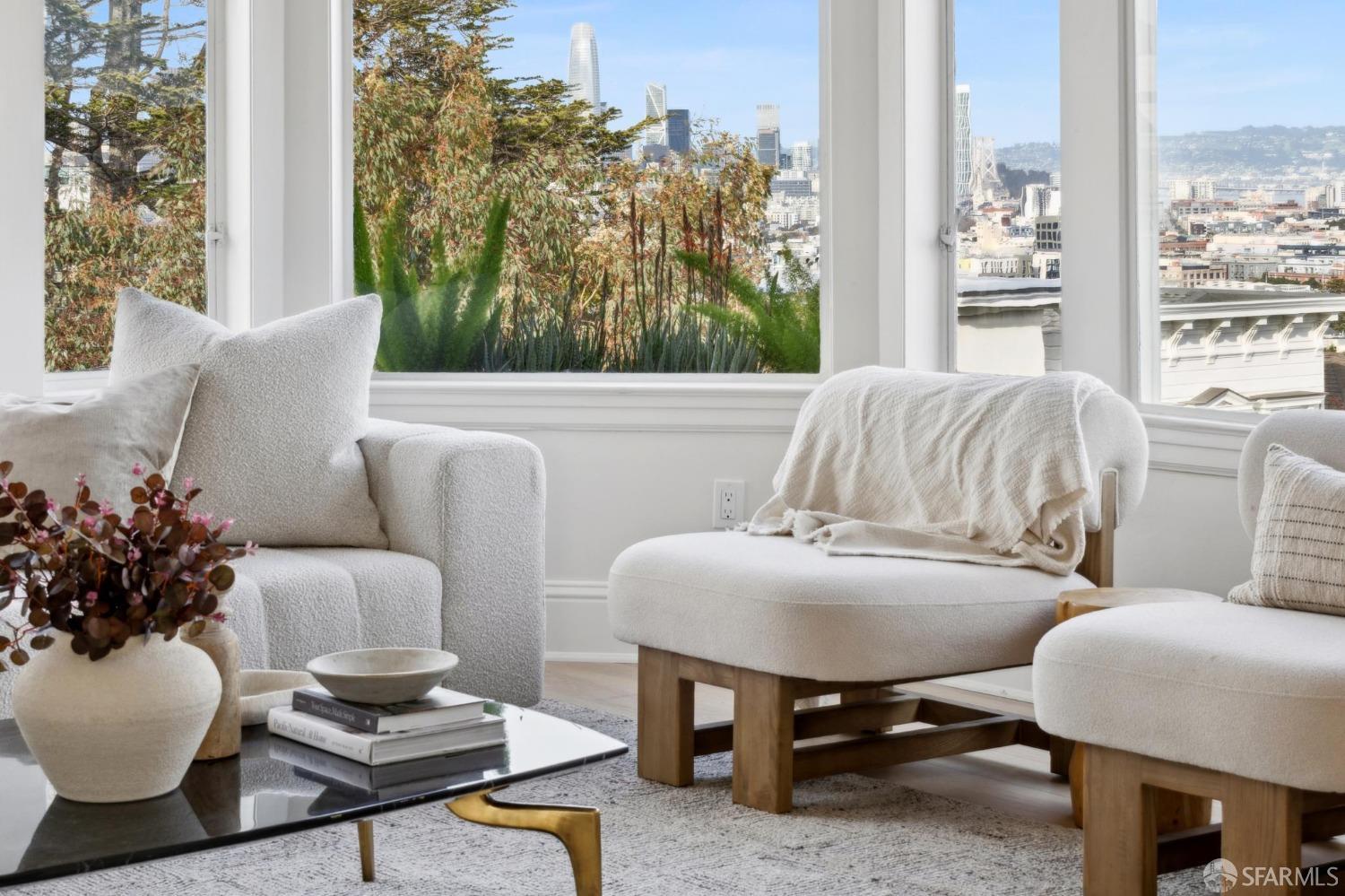 2 Fair Oaks Street # 4