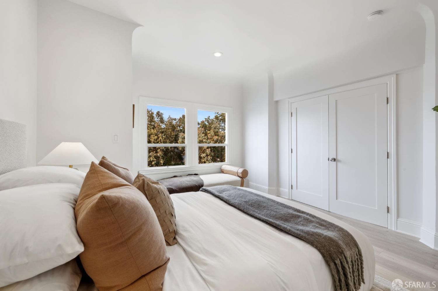 2 Fair Oaks Street # 4