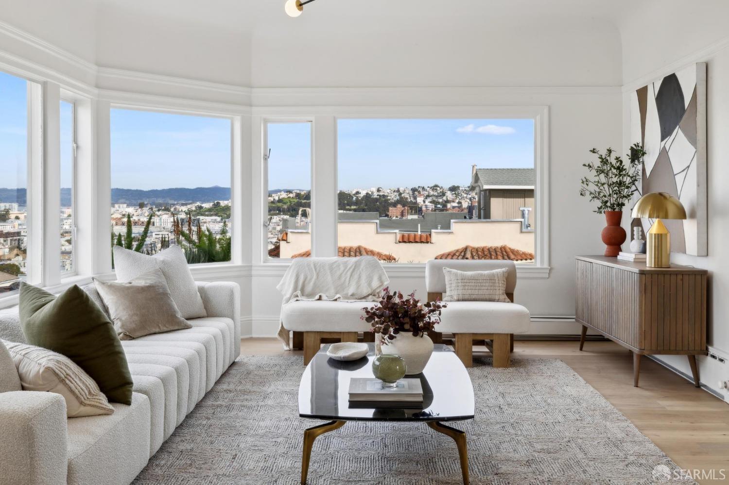 2 Fair Oaks Street # 4