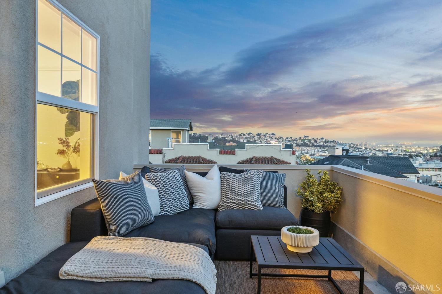 2 Fair Oaks Street # 4
