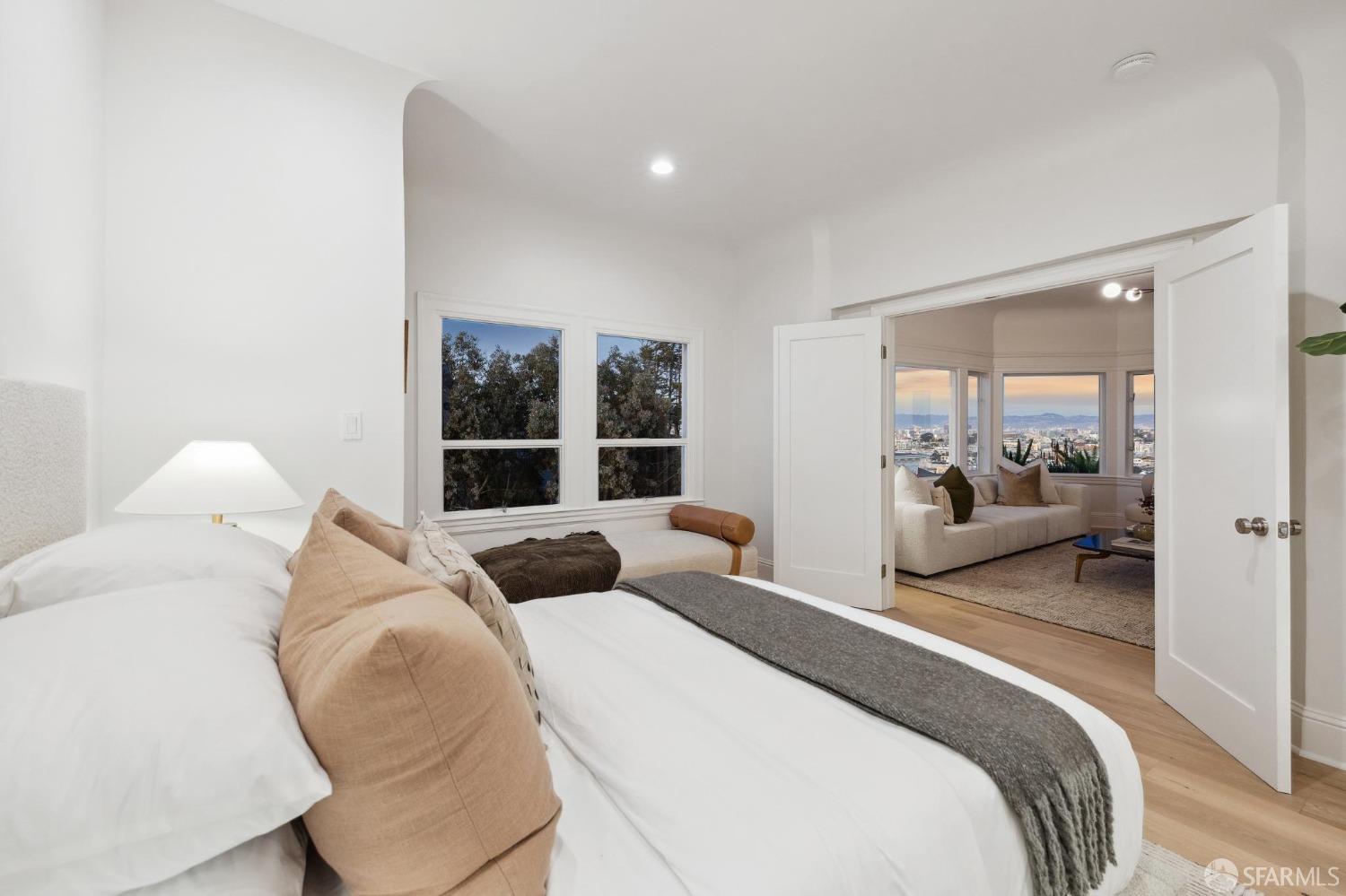 2 Fair Oaks Street # 4