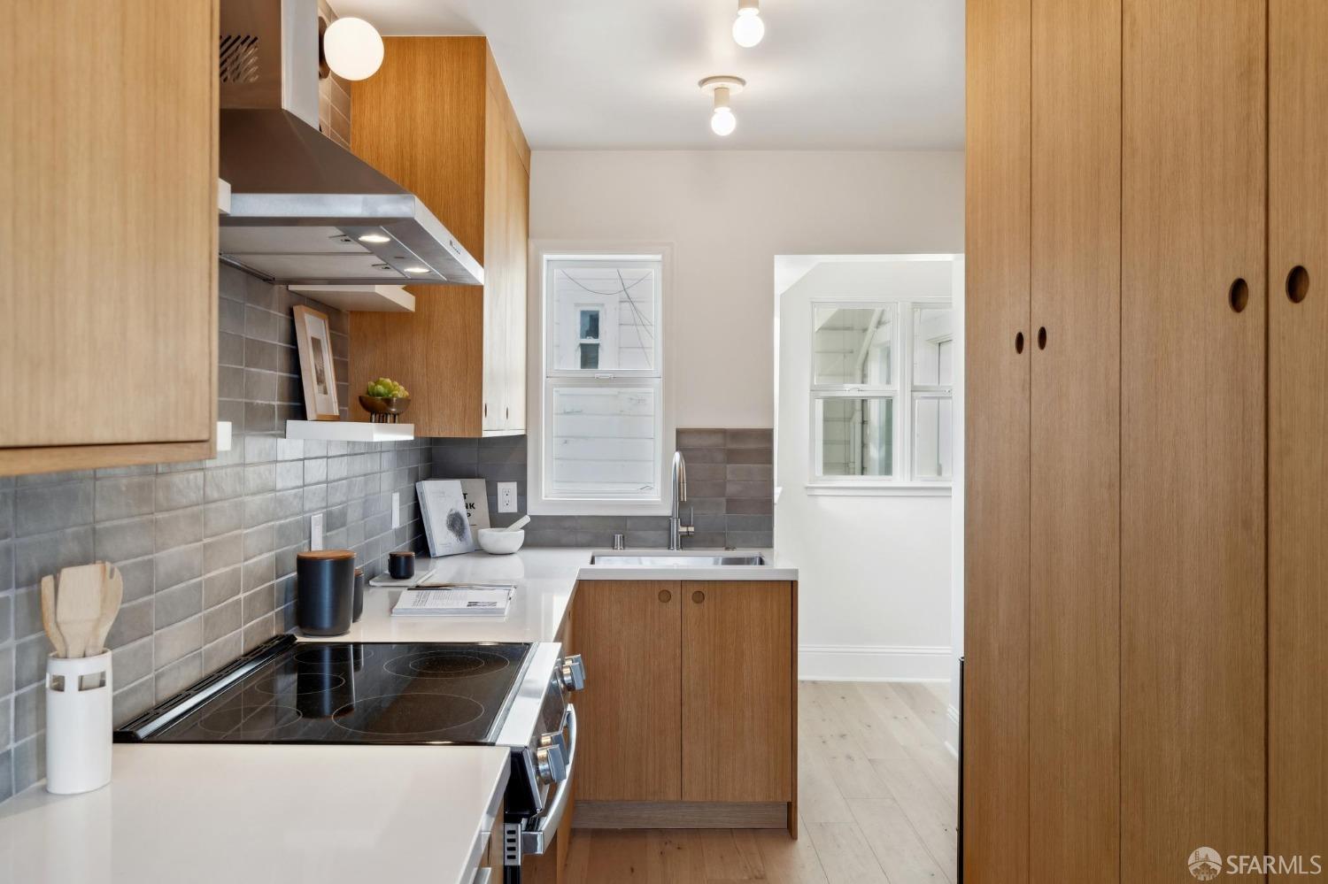 2 Fair Oaks Street # 4
