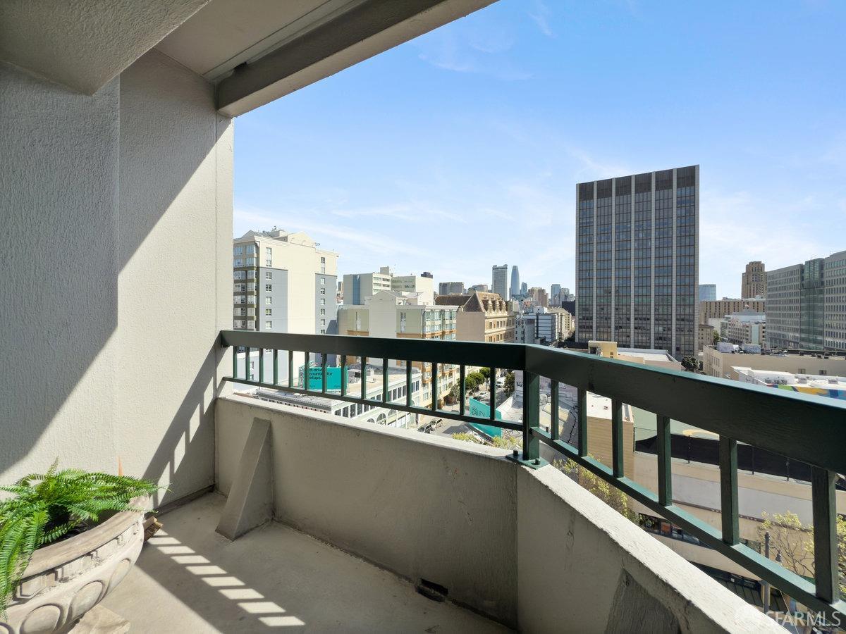 601 Van Ness Avenue # 701