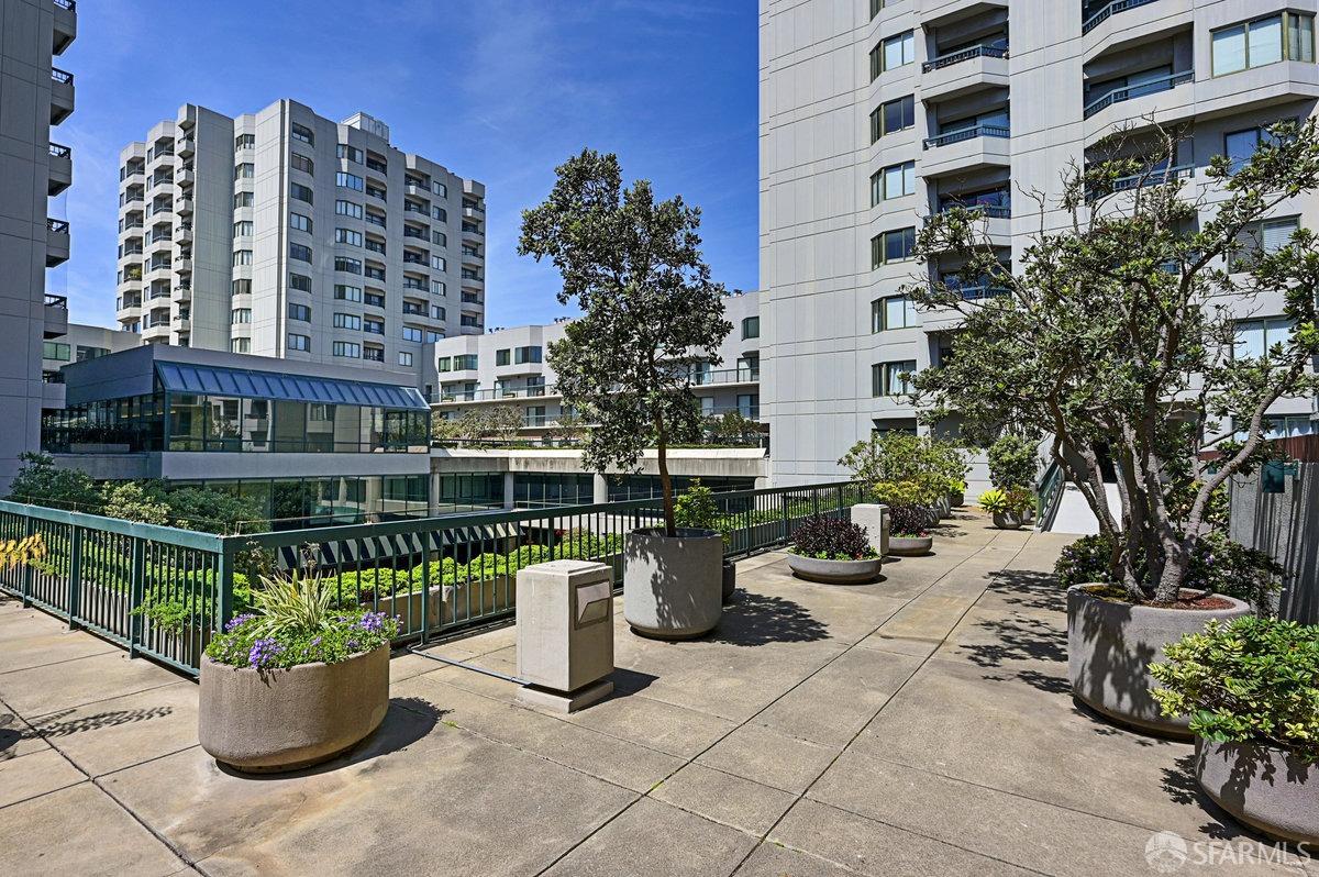 601 Van Ness Avenue # 701