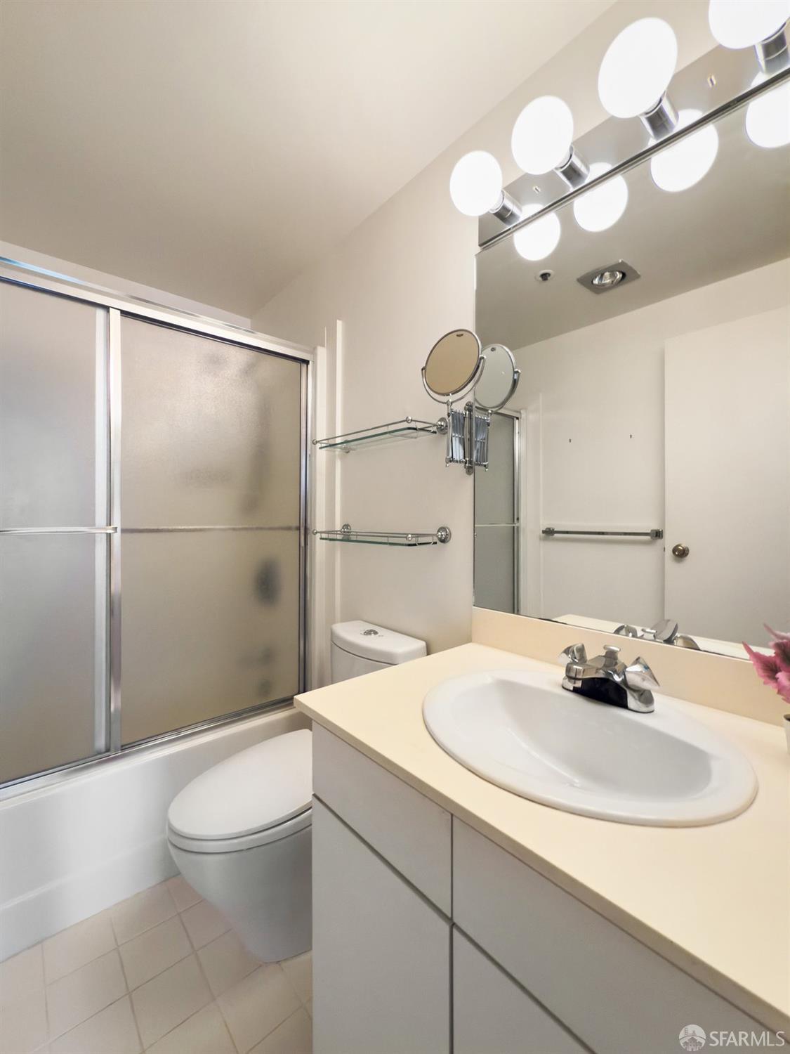 601 Van Ness Avenue # 701