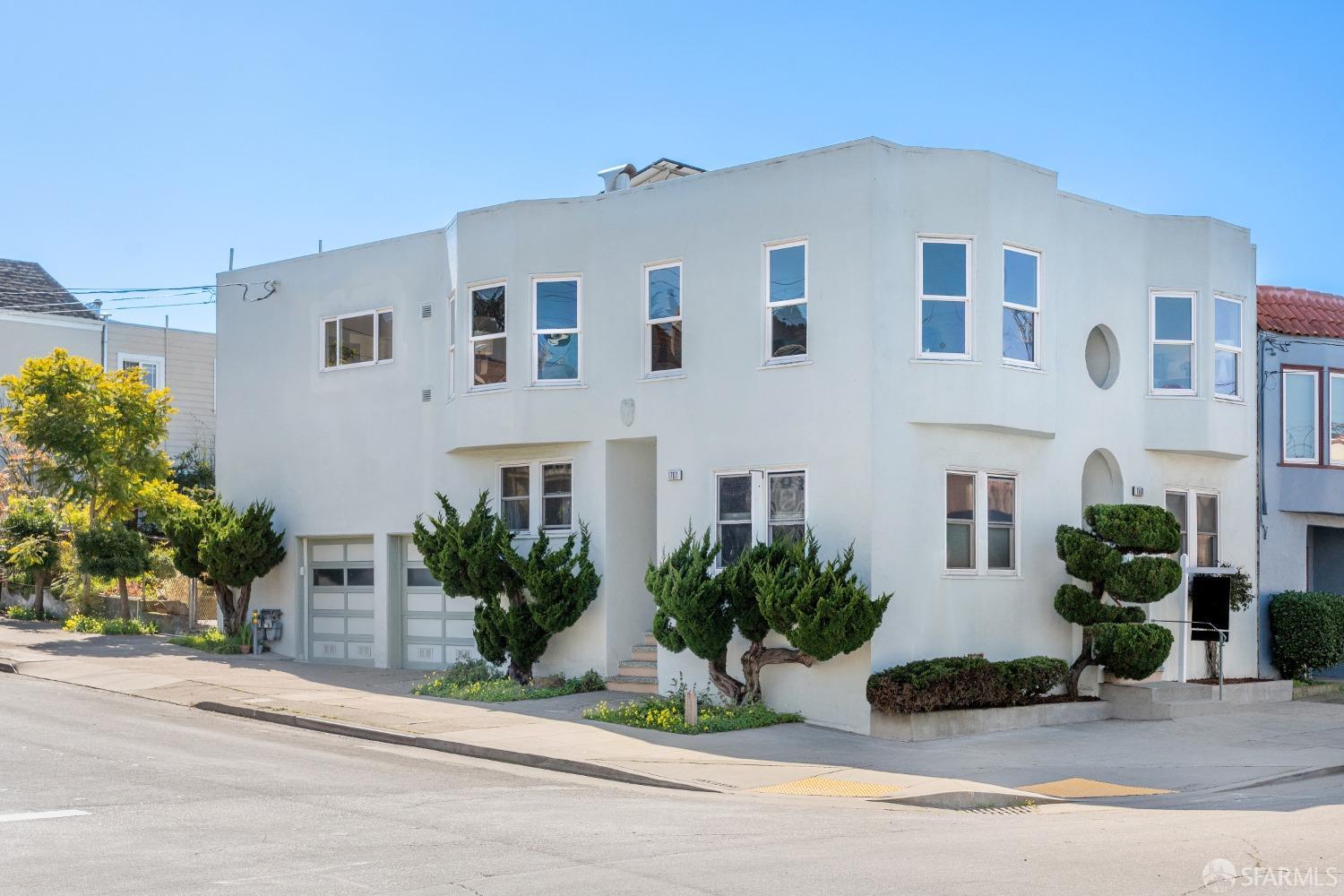 1501 Moraga Street