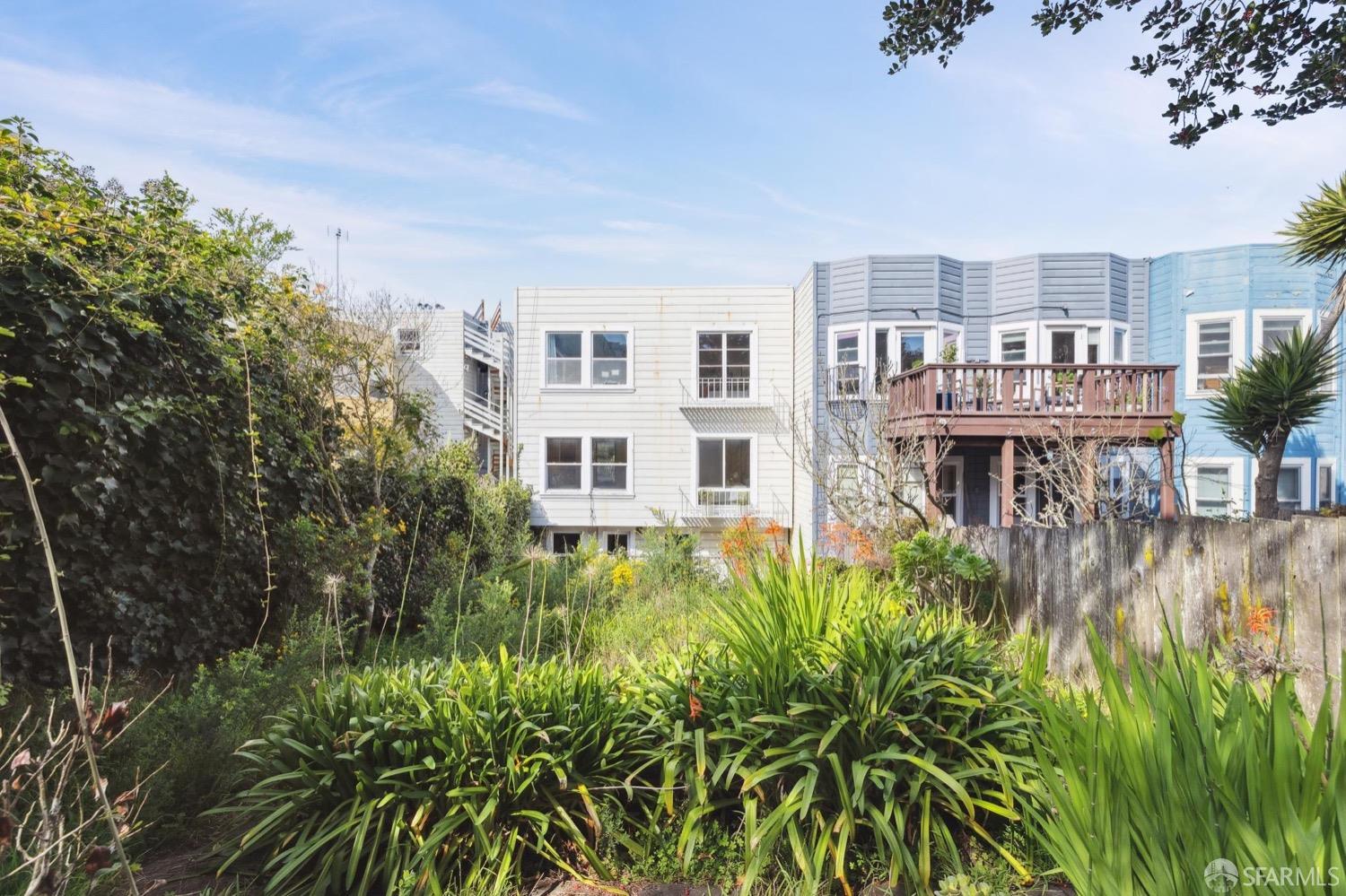 937 Judah Street