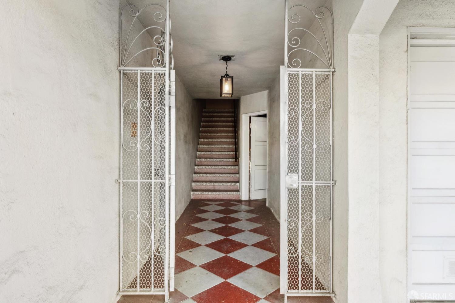 937 Judah Street