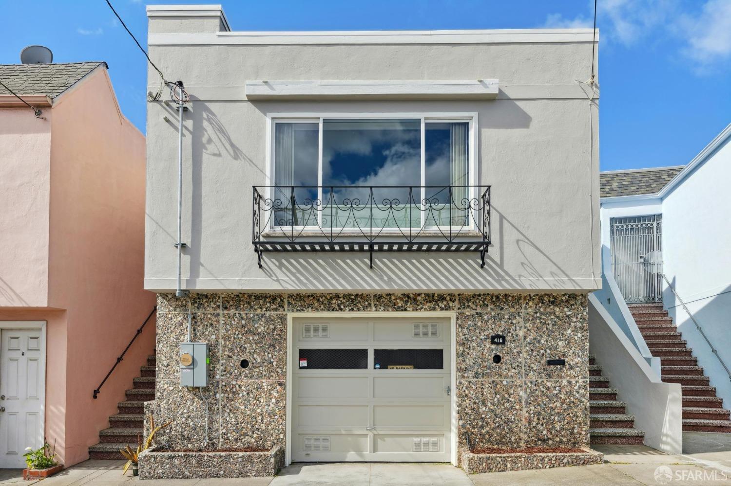 416 Elmira Street