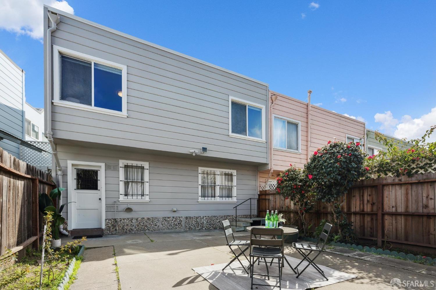 416 Elmira Street