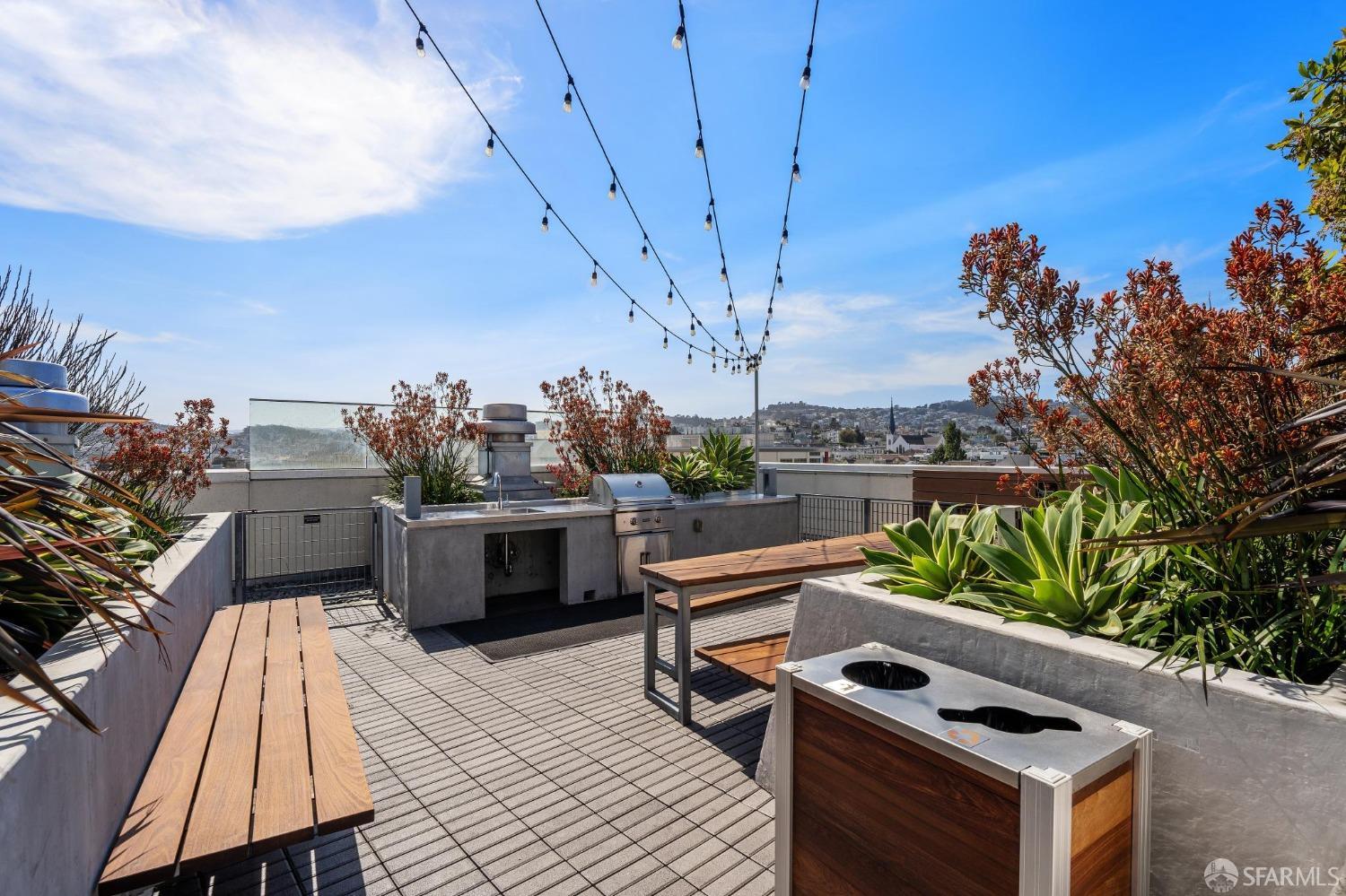 45 Bartlett Street # 603