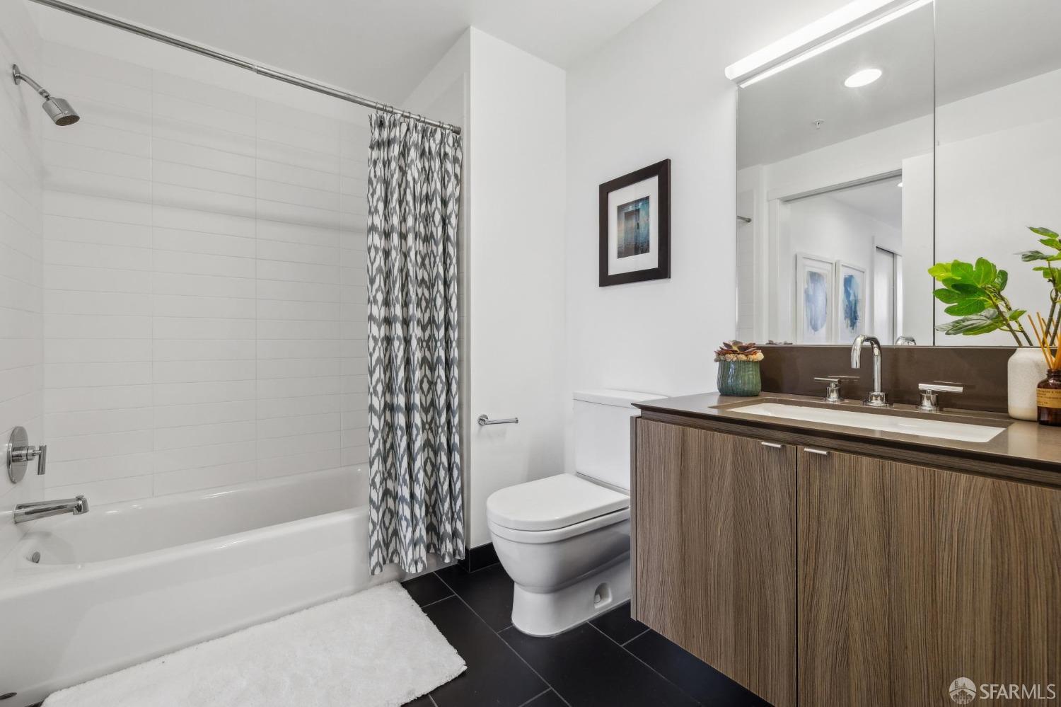 45 Bartlett Street # 603