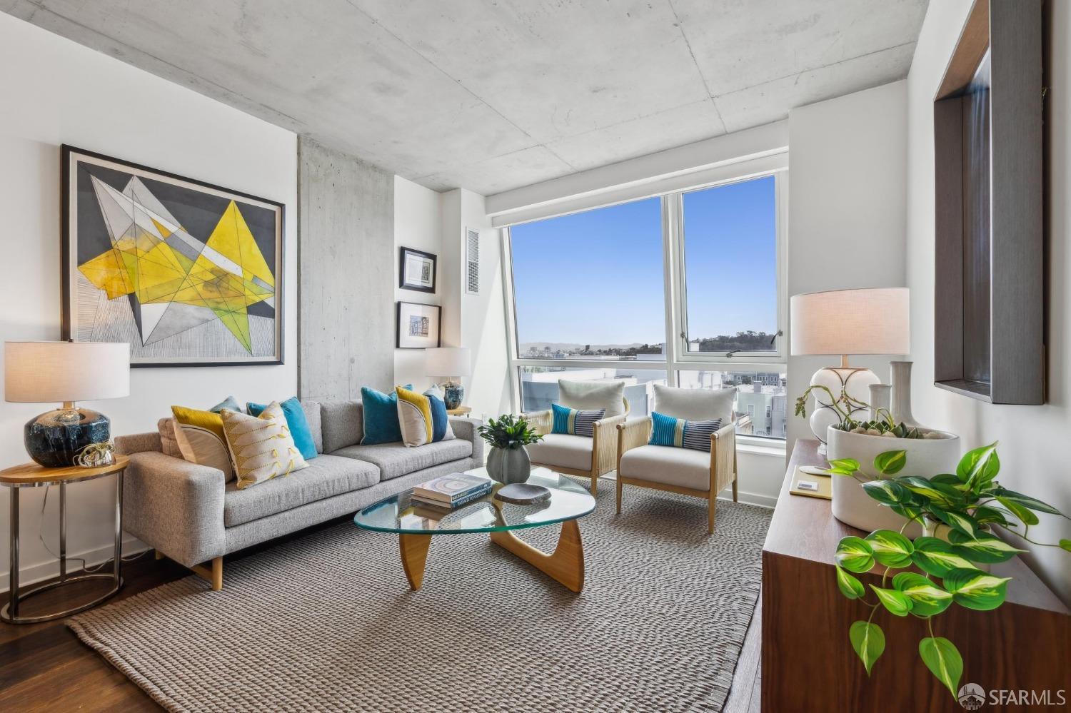 45 Bartlett Street # 603