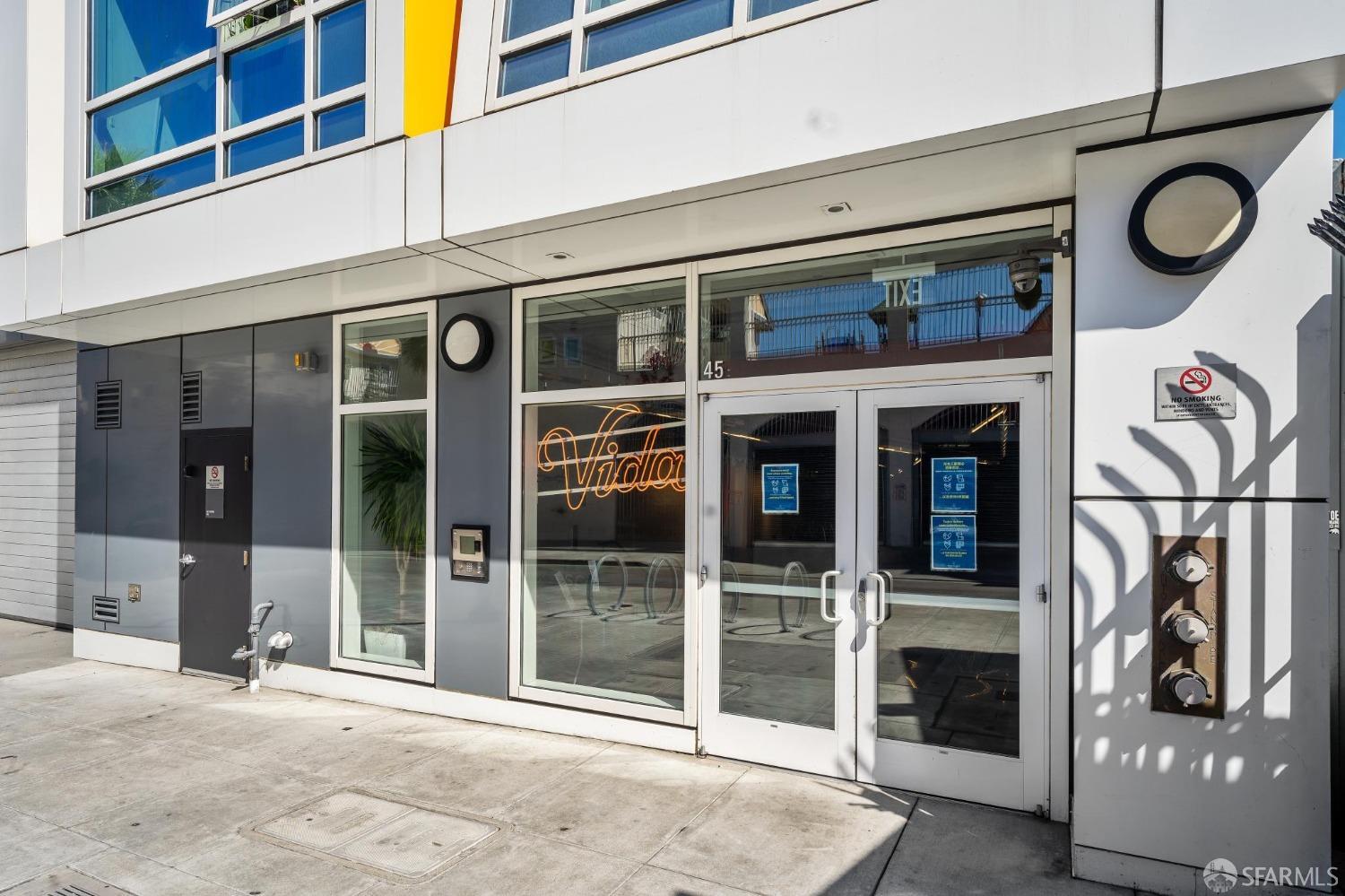 45 Bartlett Street # 603