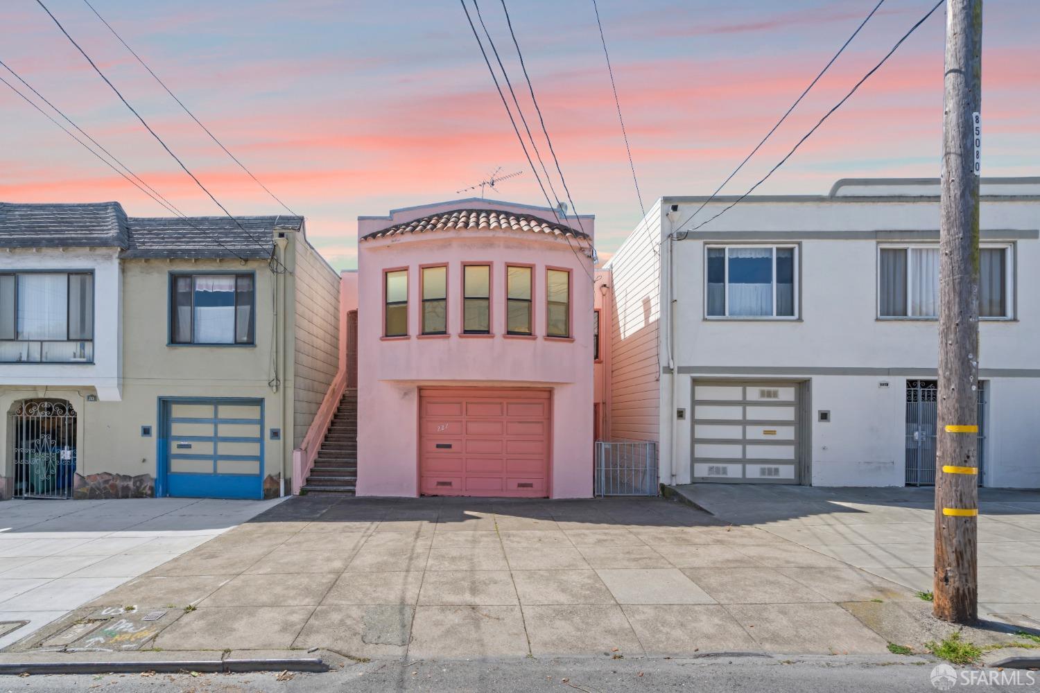 227 Arleta Avenue