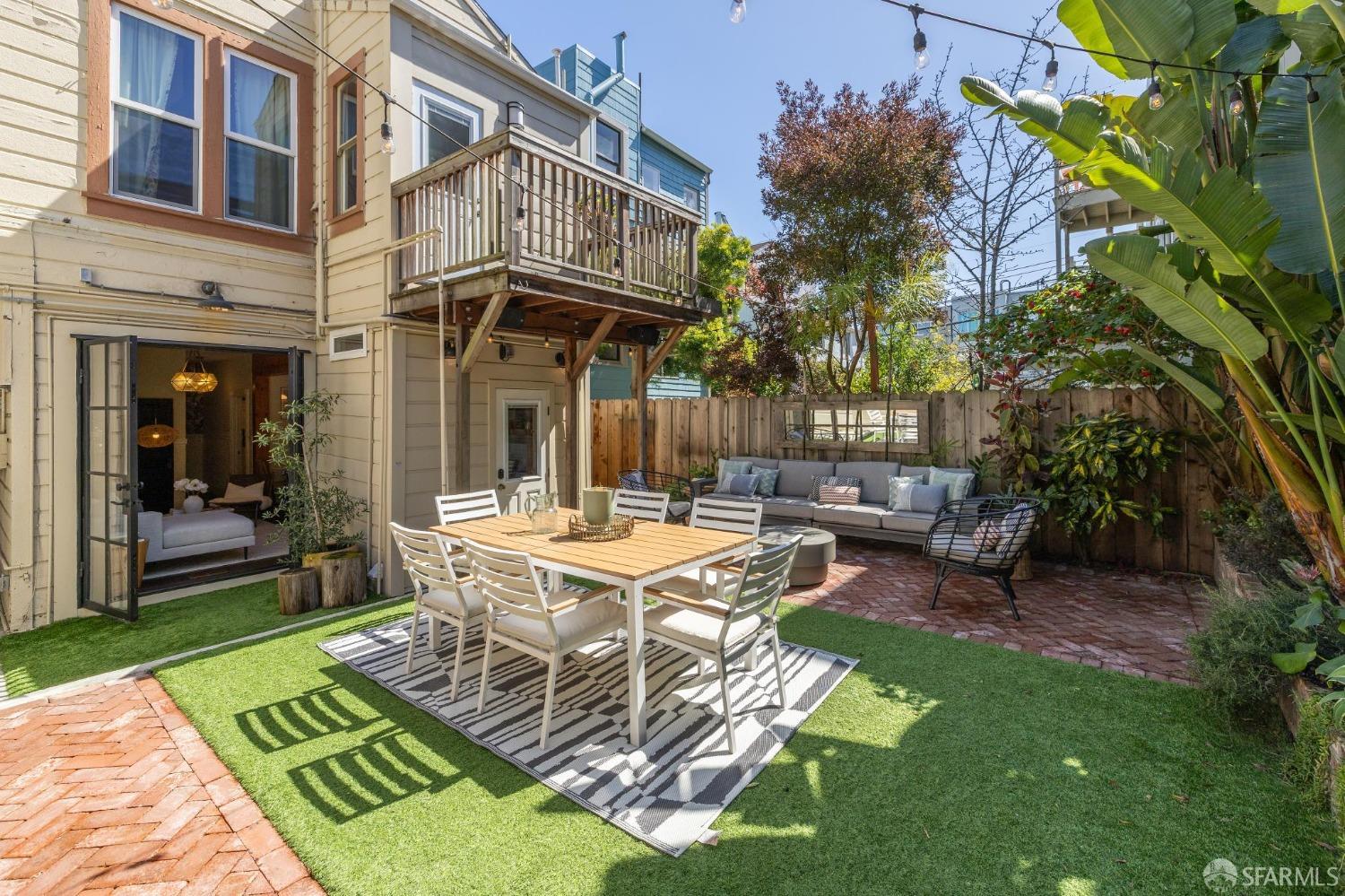 1582 Sanchez Street