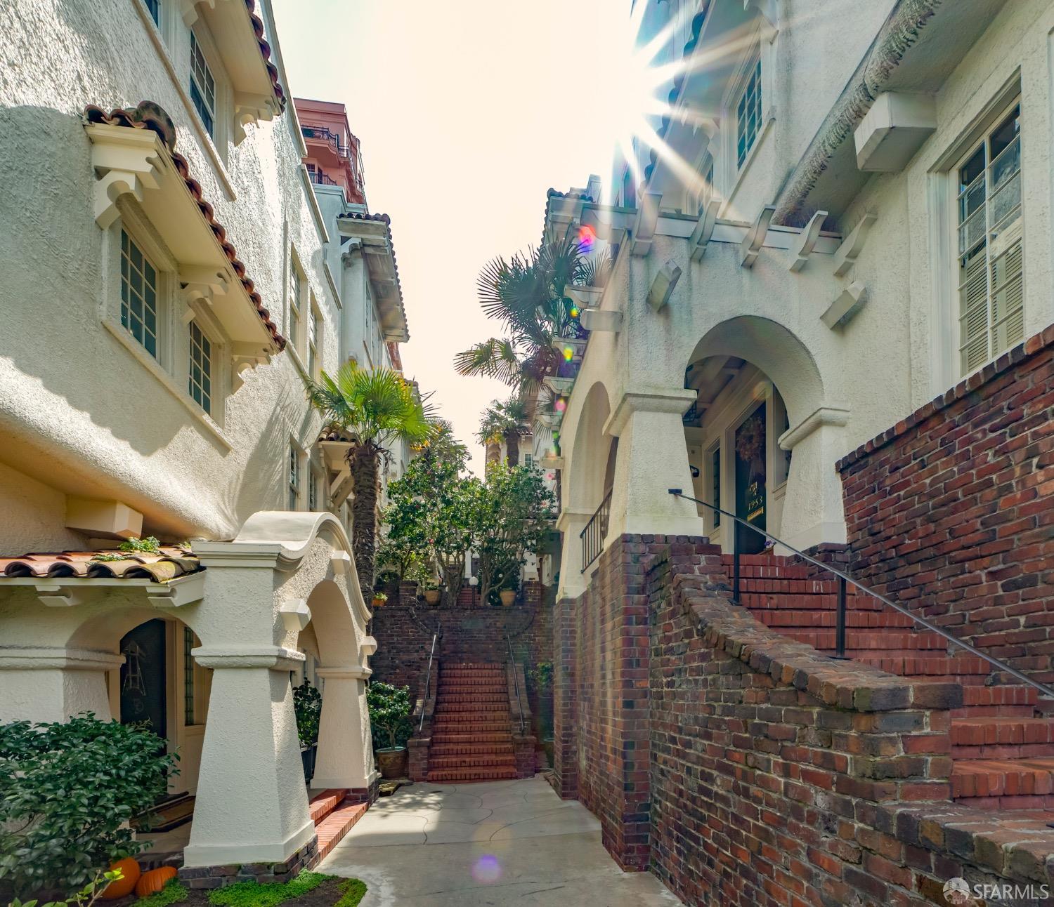 1929 Jackson Street