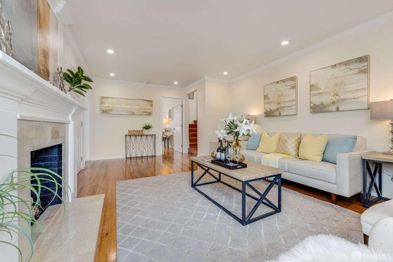 141 Hillside Boulevard