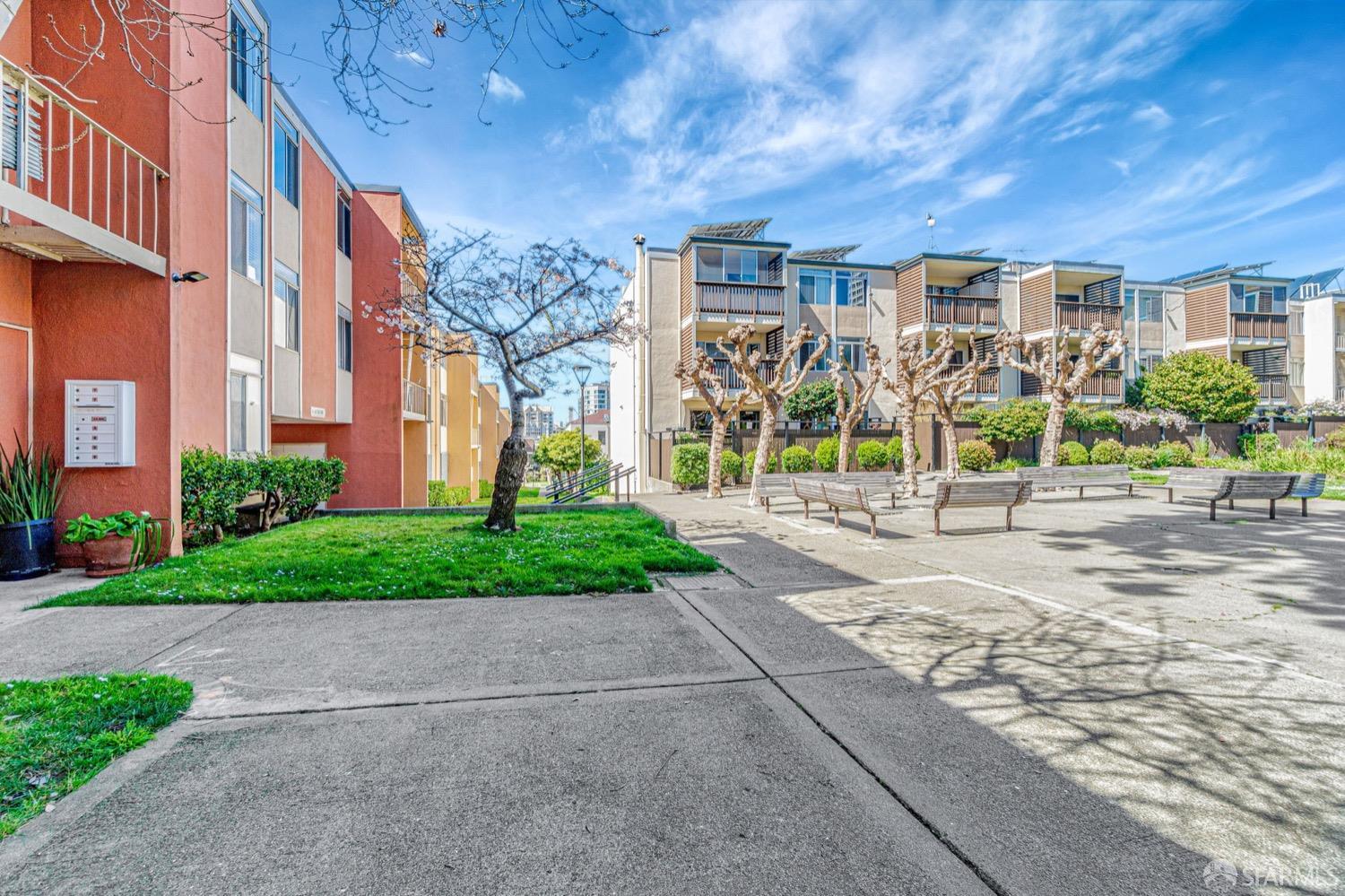 15 Western Shore Lane # 2
