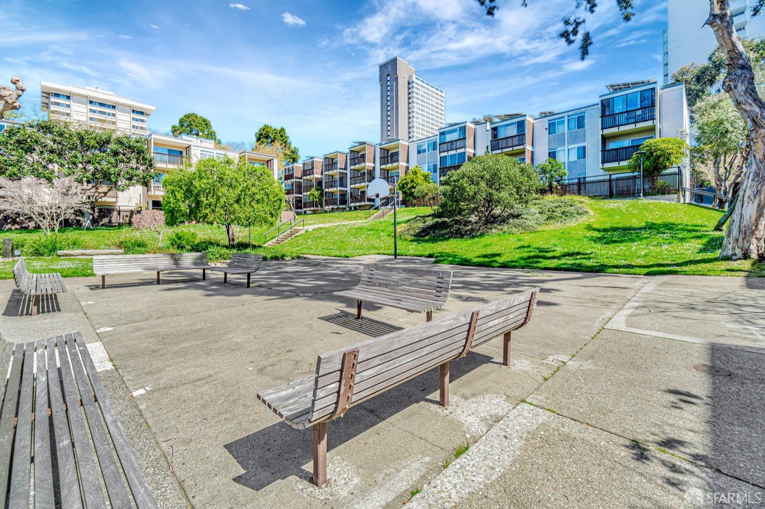 15 Western Shore Lane # 2